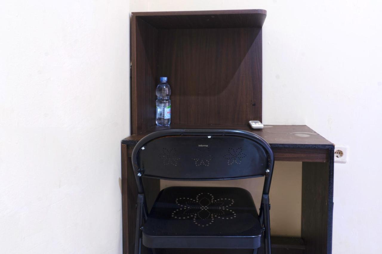 Salihara Kost Hotel Jakarta Ngoại thất bức ảnh